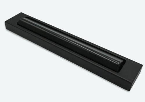 Special lackerad armbågskontakt i matt svart